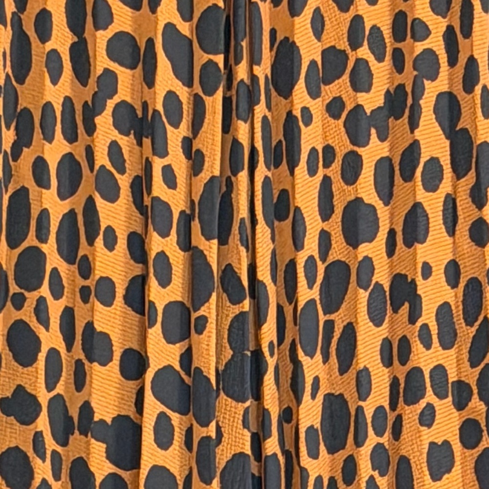 Scoop Pleated Leopard Print Maxi Skirt Color - Brown With Black - Size - Medium - Picture 2 of 3